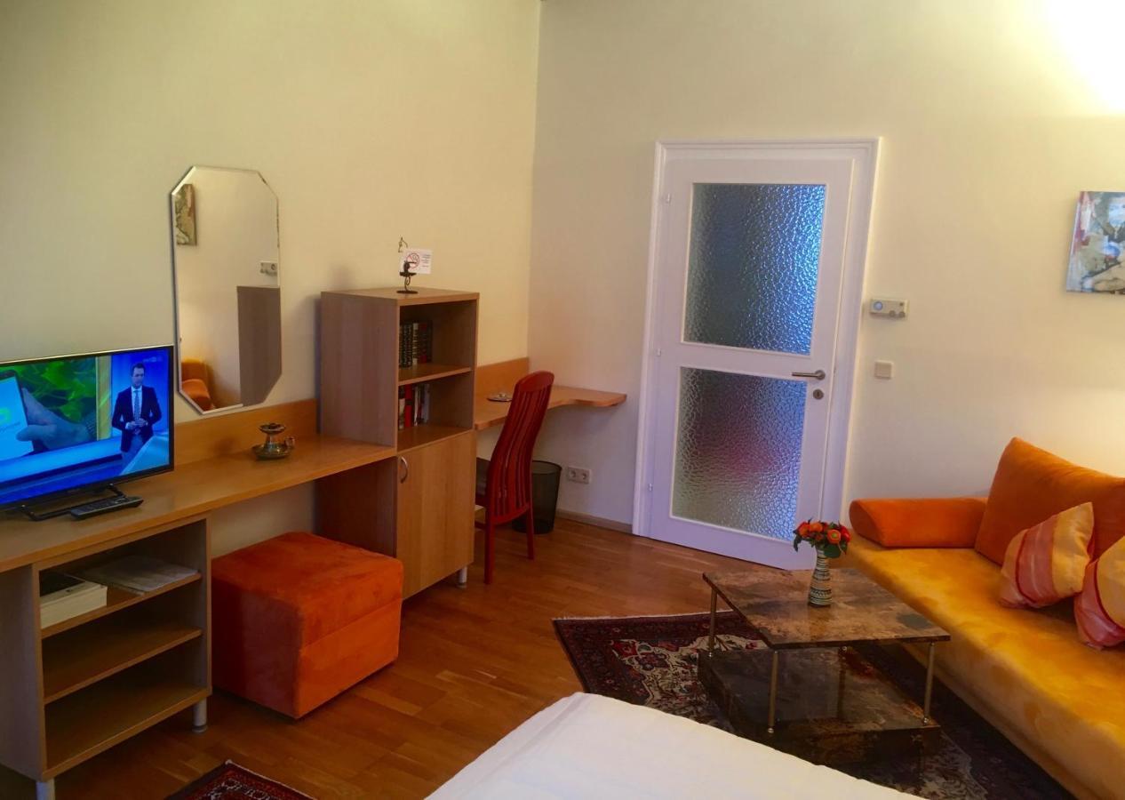 Apartment Philadelphia Відень Екстер'єр фото